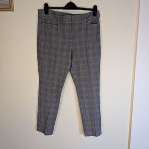 LOFT Grey Plaid Skinny Pants Size 12 Career Office Trousers Stretch Checkered